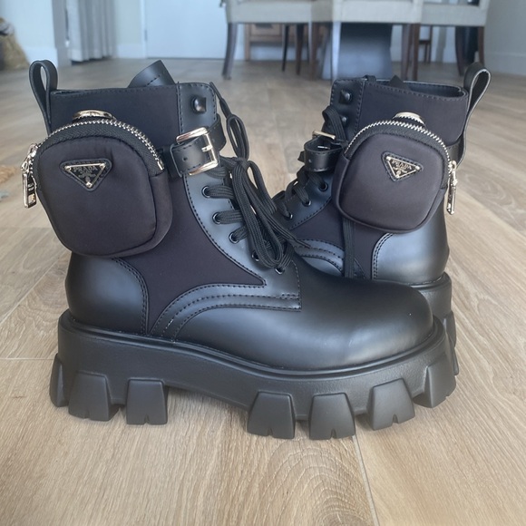 NWB: Men’s Prada smooth leather and recycled nylon combat boots. Sz 40 - Picture 6 of 14
